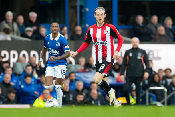 也为亚洲足 也为亚洲足