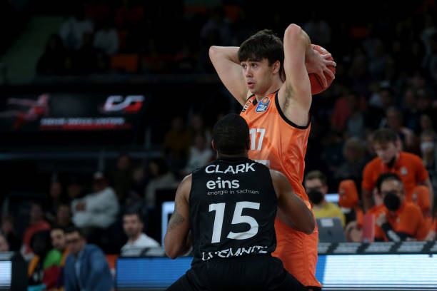 又意味着什 又意味着什